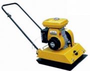 Đầm bàn chạy xăng Robin EY20 (5HP)