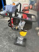 Máy đầm cóc chạy xăng Sakyno (4HP)