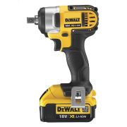 May van oc vit dong luc Dewalt DCF880D2 (18V)