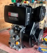 Động cơ dầu diesel 13HP BooYoung 195F đề nổ