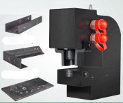 Đột thủy lực thép tấm U, V 12mm CH 75B