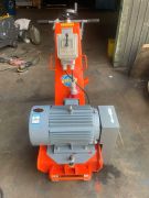 Máy băm nền tạo nhám bê tông EXP 300 (7.5KW)