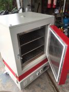 Máy sấy que hàn 50kg 400°C (2.5KW/220V)